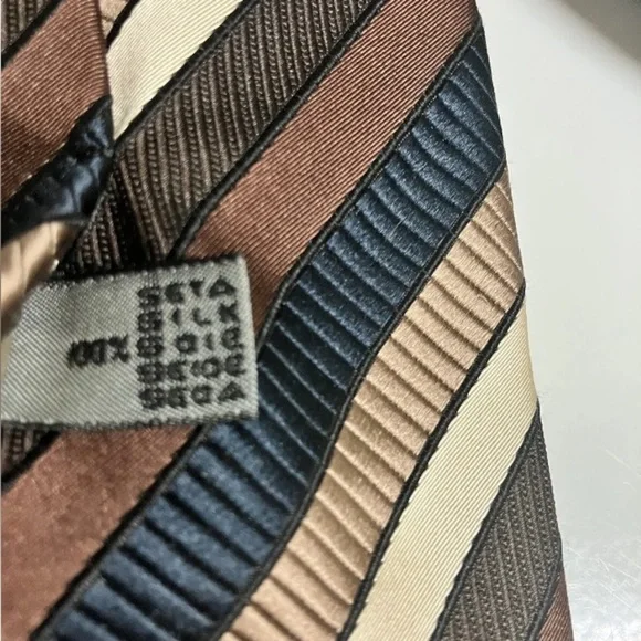 TINO Cosma Mens Silk Tie Made in Italy Stripes Brown Black Tan - Picture 3 of 5